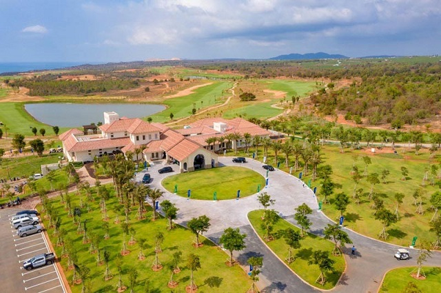 Sân golf Novaworld Phan Thiết nằm trong siêu dự án NovaWorld Phan Thiết